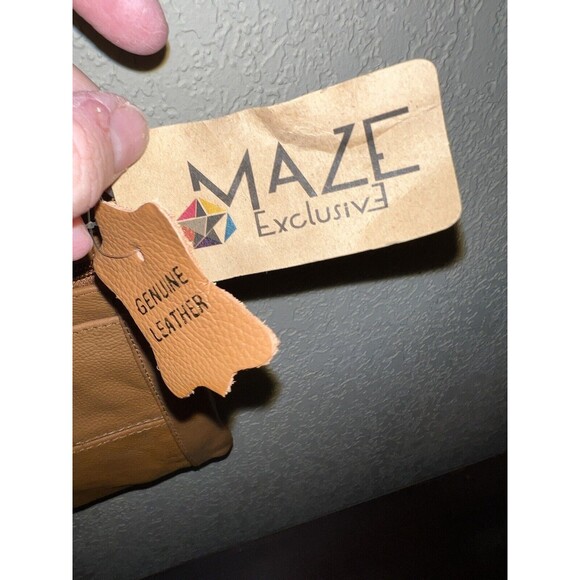 Maze Exclusive Genuine Leather Tan Crossbody Bag NWT - Picture 3 of 6